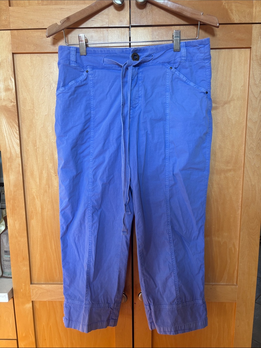 Women’s fresh produce STRETCH purple capri’s-SIZE SMALL-